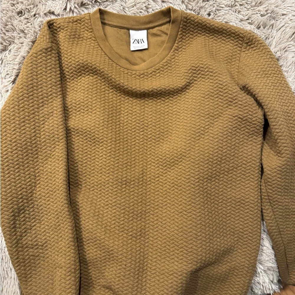 Zara Men's Camel Crewneck Sweater
